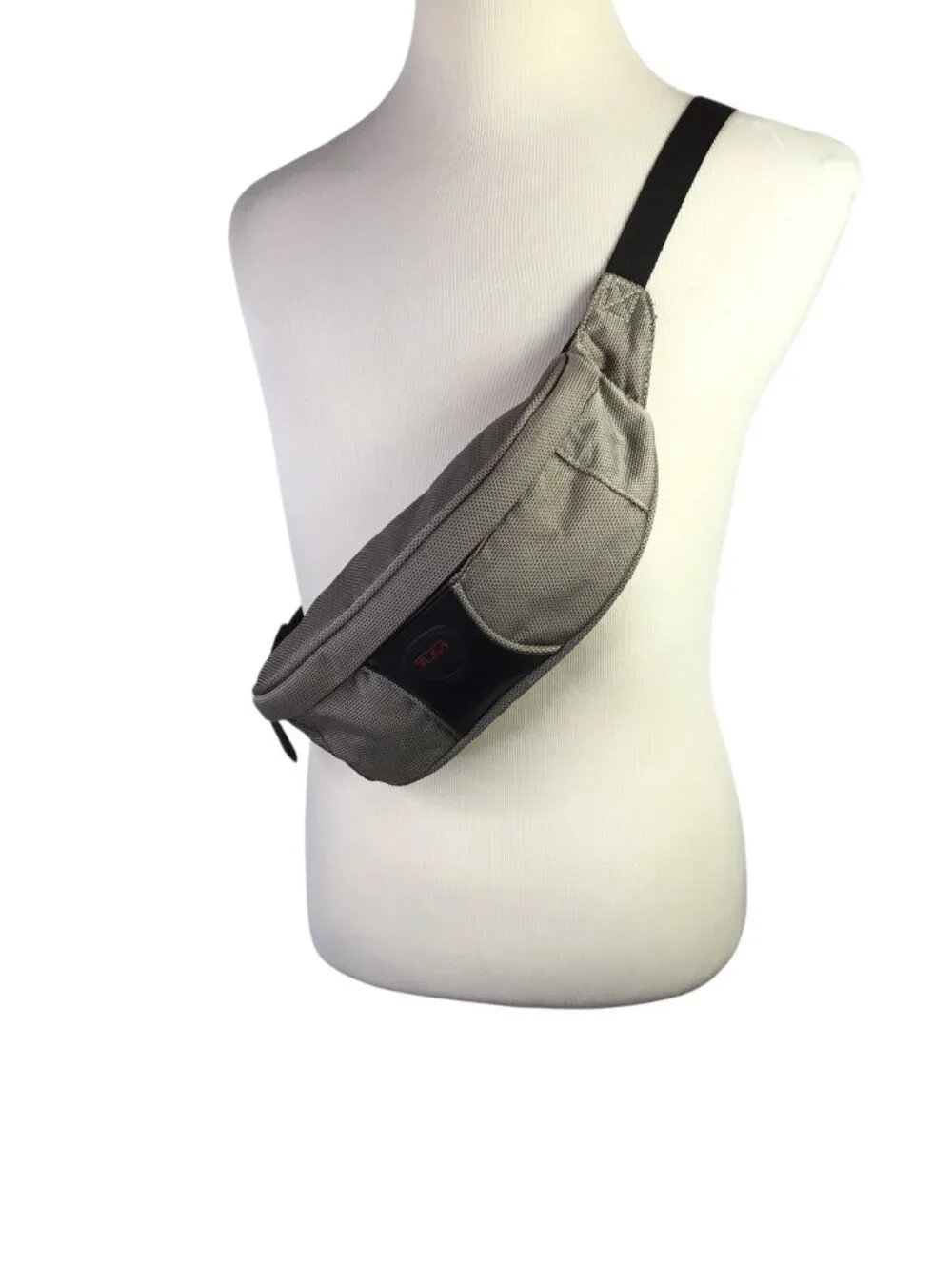 Tumi T2 Ballistic Fanny Pack Bum Bag Crossbody Waist Belt Bag Unisex Adjustable